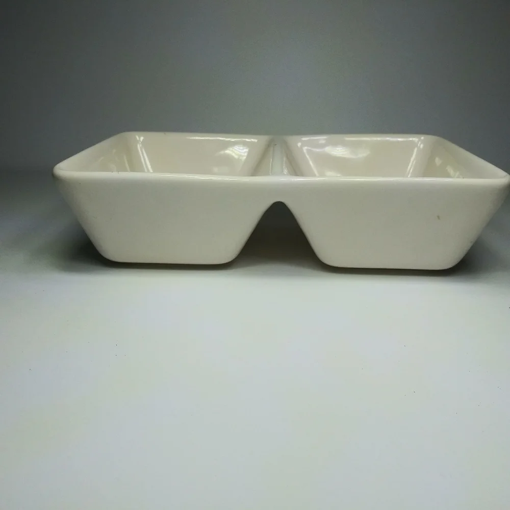 Rae Dunn "Eat & Yum" dish - Picture 3 of 4
